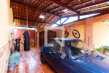 Casa à venda com 320m², 3 quartos e 1 vagaGaragem