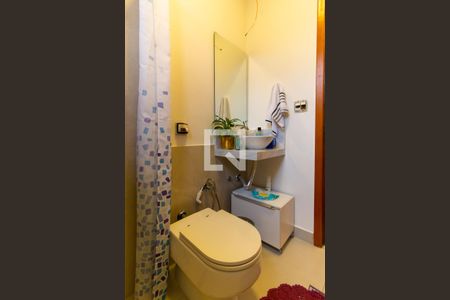 Casa à venda com 320m², 3 quartos e 1 vagaBanheiro Social