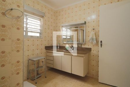 Casa à venda com 130m², 3 quartos e sem vagaBanheiro