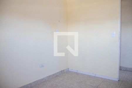 Quarto 1 de casa para alugar com 2 quartos, 50m² em Parque Edu Chaves, São Paulo