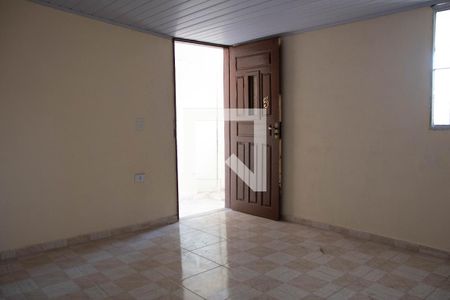 Sala de casa para alugar com 2 quartos, 50m² em Parque Edu Chaves, São Paulo