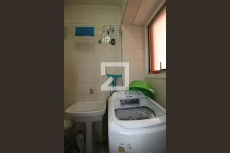 Apartamento para alugar com 87m², 3 quartos e 1 vagaÁrea de Serviço