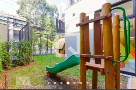 Apartamento à venda com 70m², 2 quartos e 1 vaga Apartamento à venda com 70m², 2 quartos e 1 vagaPlayground