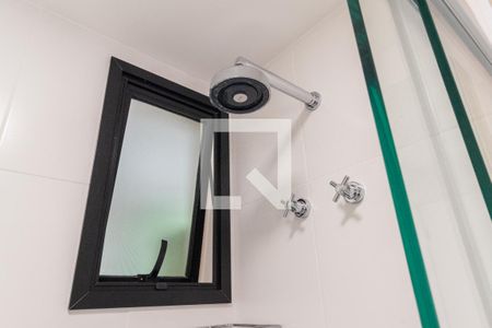 Apartamento à venda com 70m², 2 quartos e 1 vaga Apartamento à venda com 70m², 2 quartos e 1 vagaBanheiro social