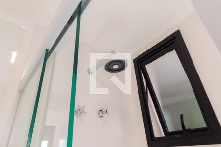 Apartamento à venda com 70m², 2 quartos e 1 vaga Apartamento à venda com 70m², 2 quartos e 1 vagaBanheiro da suíte