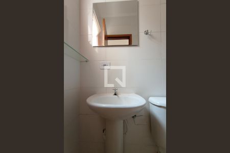 Casa de condomínio para alugar com 65m², 2 quartos e 1 vagaBanheiro Suíte 1