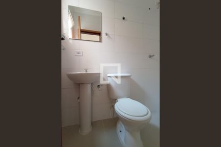 Casa de condomínio para alugar com 65m², 2 quartos e 1 vagaBanheiro Suíte 1