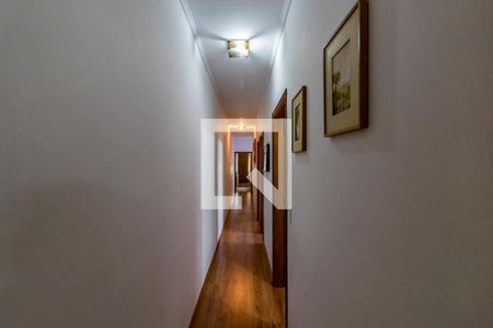 Casa à venda com 193m², 4 quartos e 2 vagas2o. Andar - Corredor