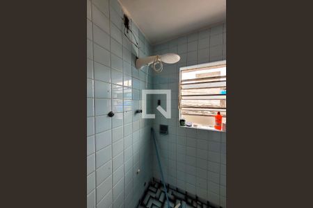 Casa à venda com 300m², 2 quartos e 3 vagasBanheiro