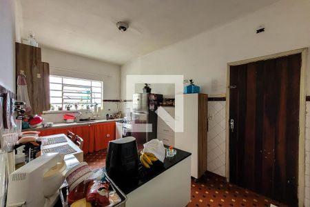 Casa à venda com 300m², 2 quartos e 3 vagasCozinha