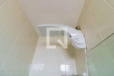 Apartamento para alugar com 65m², 2 quartos e 1 vagaDetalhe do banheiro