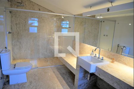 Casa à venda com 600m², 4 quartos e 7 vagas