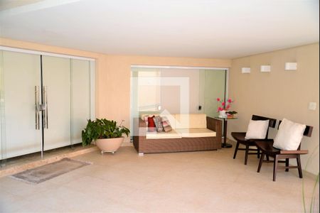 Casa à venda com 600m², 4 quartos e 7 vagas