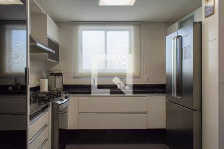 Apartamento à venda com 143m², 4 quartos e 3 vagas