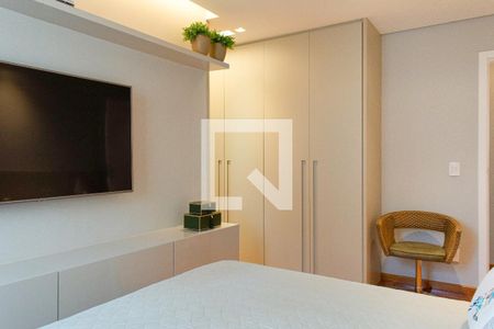 Apartamento à venda com 143m², 4 quartos e 3 vagas