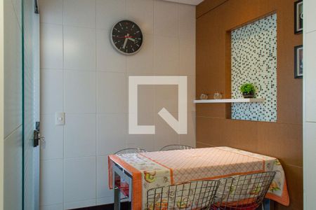 Apartamento à venda com 143m², 4 quartos e 3 vagas