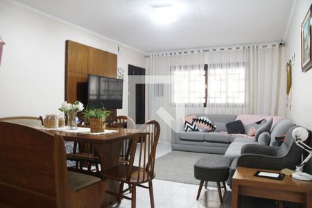 Sala de casa à venda com 4 quartos, 170m² em Jardim Santa Mena, Guarulhos