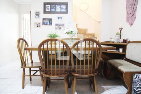 Sala de casa à venda com 4 quartos, 170m² em Jardim Santa Mena, Guarulhos