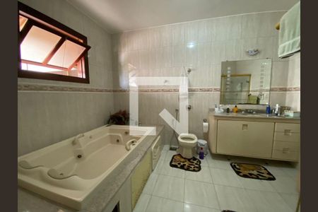 Casa à venda com 5 quartos, 360m² em Álvaro Camargos, Belo Horizonte