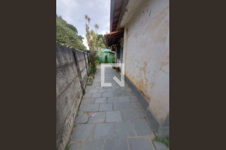 Casa à venda com 3 quartos, 163m² em Tijuco, Contagem