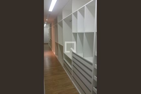 Casa de Condomínio à venda com 5 quartos, 560m² em Vale dos Cristais, Nova Lima