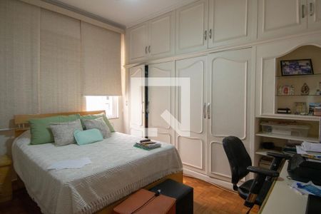 Apartamento à venda com 170m², 4 quartos e 1 vagaQuarto 2