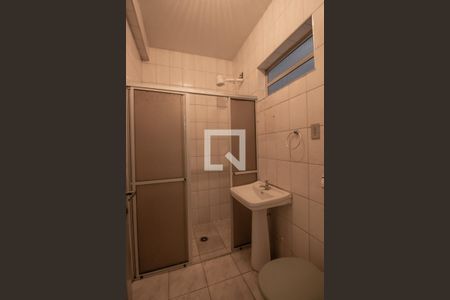 Apartamento para alugar com 70m², 2 quartos e sem vagaBanheiro