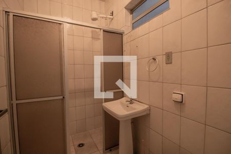 Apartamento para alugar com 70m², 2 quartos e sem vagaBanheiro