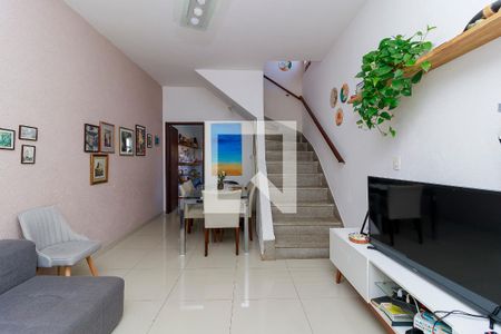 Sala de casa para alugar com 2 quartos, 131m² em Santo Amaro, São Paulo