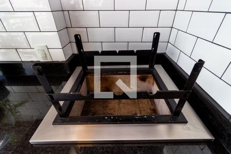 Apartamento à venda com 104m², 2 quartos e 2 vagasDetalhe - Varanda