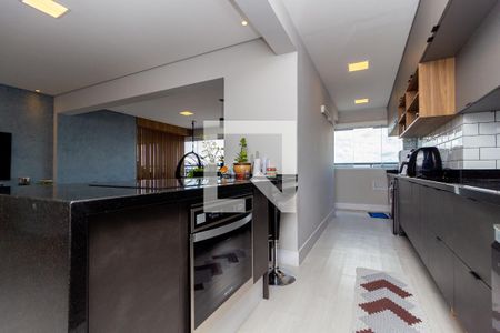 Apartamento à venda com 104m², 2 quartos e 2 vagasCozinha