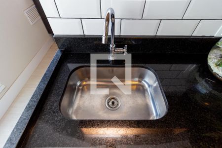 Apartamento à venda com 104m², 2 quartos e 2 vagasDetalhe - Varanda