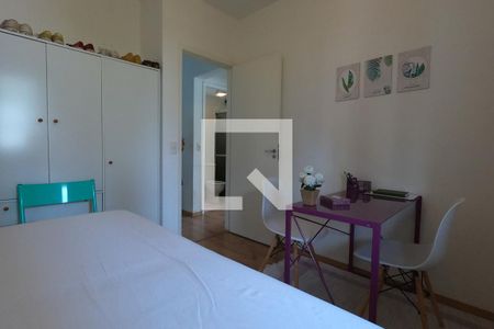 Apartamento à venda com 68m², 2 quartos e 2 vagasQuarto 2