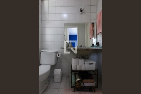 Apartamento à venda com 68m², 2 quartos e 2 vagasBanheiro da Suíte