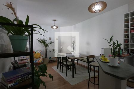 Sala de apartamento à venda com 2 quartos, 68m² em Vila Suzana, São Paulo