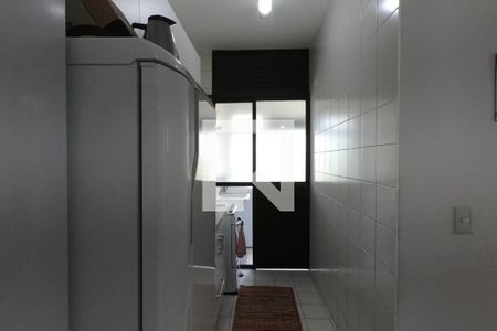 Apartamento à venda com 68m², 2 quartos e 2 vagasCozinha