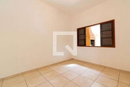 Quarto 2 de casa à venda com 2 quartos, 180m² em Vila Fachini, São Paulo
