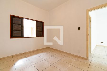 Quarto 2 de casa à venda com 2 quartos, 180m² em Vila Fachini, São Paulo