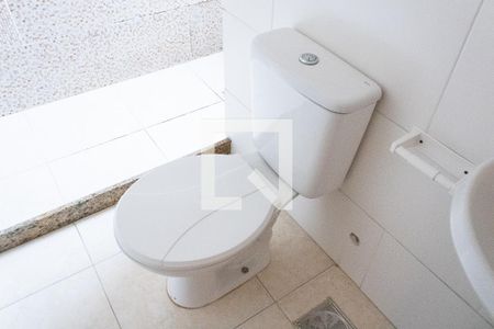 Casa para alugar com 80m², 2 quartos e 2 vagasBanheiro