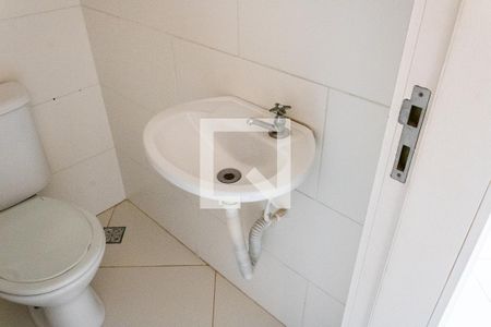 Casa para alugar com 80m², 2 quartos e 2 vagasLavabo