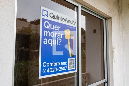 Casa para alugar com 80m², 2 quartos e 2 vagasFachada