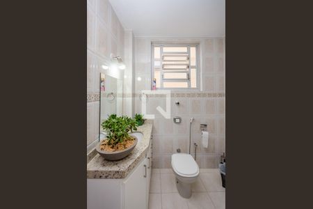 Apartamento à venda com 119m², 3 quartos e 1 vaga Apartamento à venda com 119m², 3 quartos e 1 vagaBanheiro Social