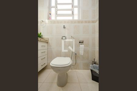 Apartamento à venda com 119m², 3 quartos e 1 vaga Apartamento à venda com 119m², 3 quartos e 1 vagaBanheiro Social