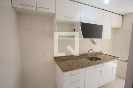 Apartamento à venda com 64m², 2 quartos e 1 vaga Apartamento à venda com 64m², 2 quartos e 1 vagaCozinha