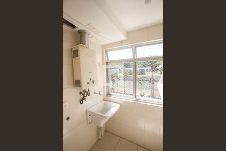 Apartamento à venda com 64m², 2 quartos e 1 vaga Apartamento à venda com 64m², 2 quartos e 1 vagaÁrea de Serviço
