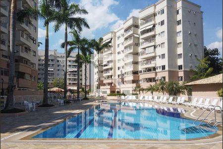 Apartamento à venda com 64m², 2 quartos e 1 vaga Apartamento à venda com 64m², 2 quartos e 1 vagaÁrea comum - Piscina