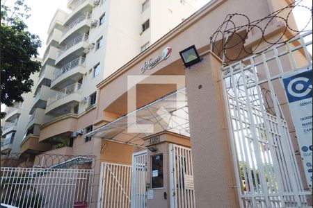 Apartamento à venda com 64m², 2 quartos e 1 vaga Apartamento à venda com 64m², 2 quartos e 1 vagaFachada