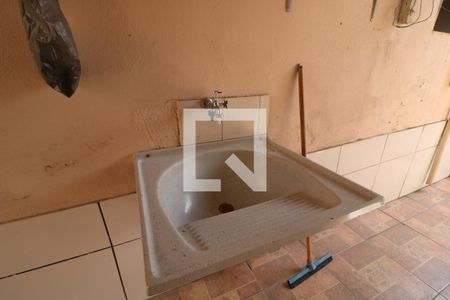 Casa para alugar com 65m², 2 quartos e sem vagaÁrea de Serviço