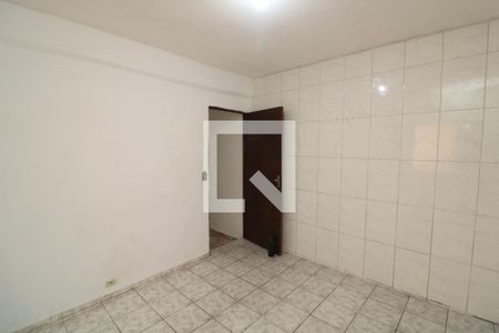 Quarto 2 de casa para alugar com 2 quartos, 65m² em Jardim Marília, São Paulo