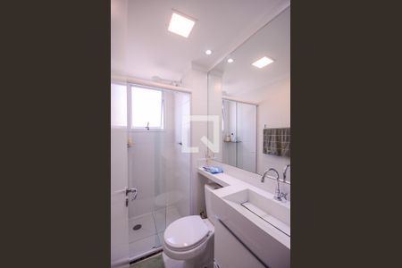 Apartamento à venda com 40m², 2 quartos e sem vaga Apartamento à venda com 40m², 2 quartos e sem vagaBanheiro Social